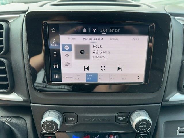 New 2024 RAM ProMaster 2500 w/ Quick Order Package 22G SLT image 16