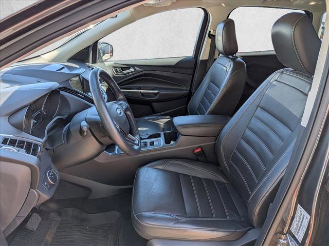 Used 2018 Ford Escape Titanium w/ Ford Safe & Smart Package AWD/4WD image 17