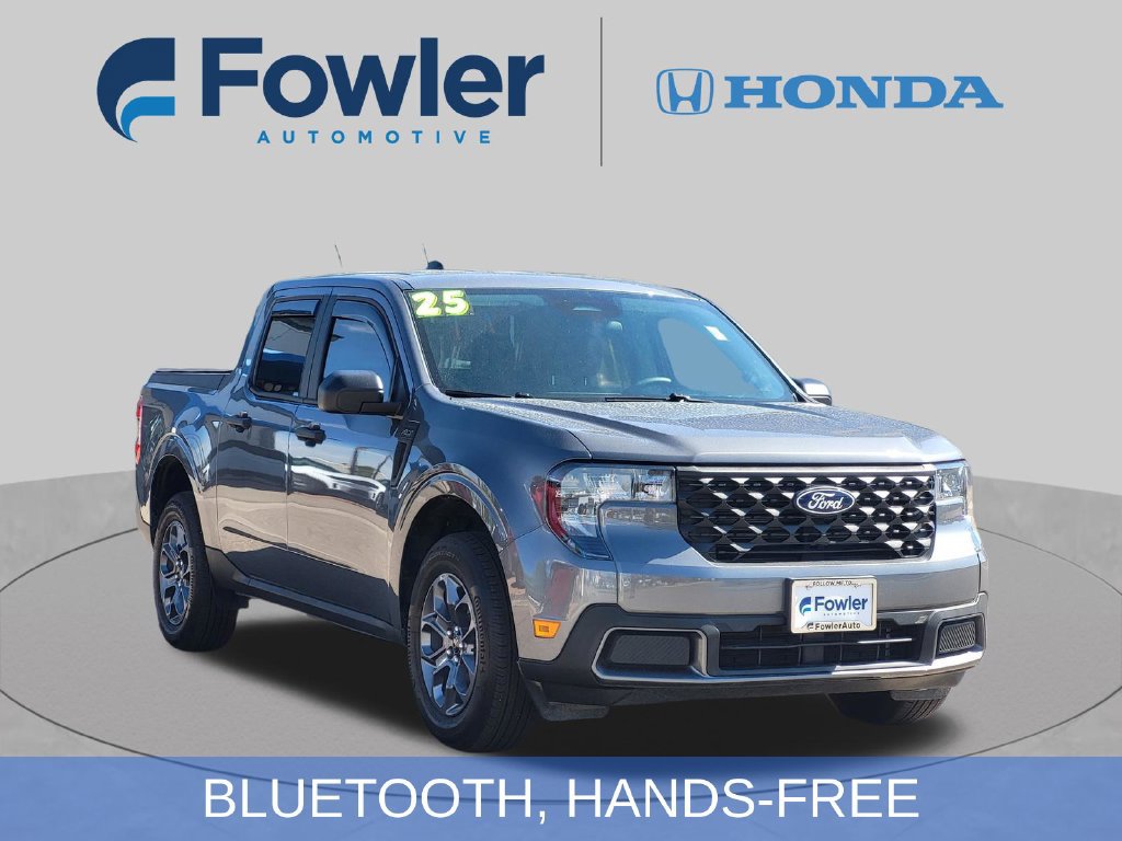 Used 2025 Ford Maverick XLT w/ Equipment Group 301A AWD/4WD image 3