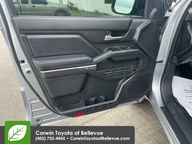 Used 2025 Toyota Tacoma TRD Off-Road AWD/4WD image 20