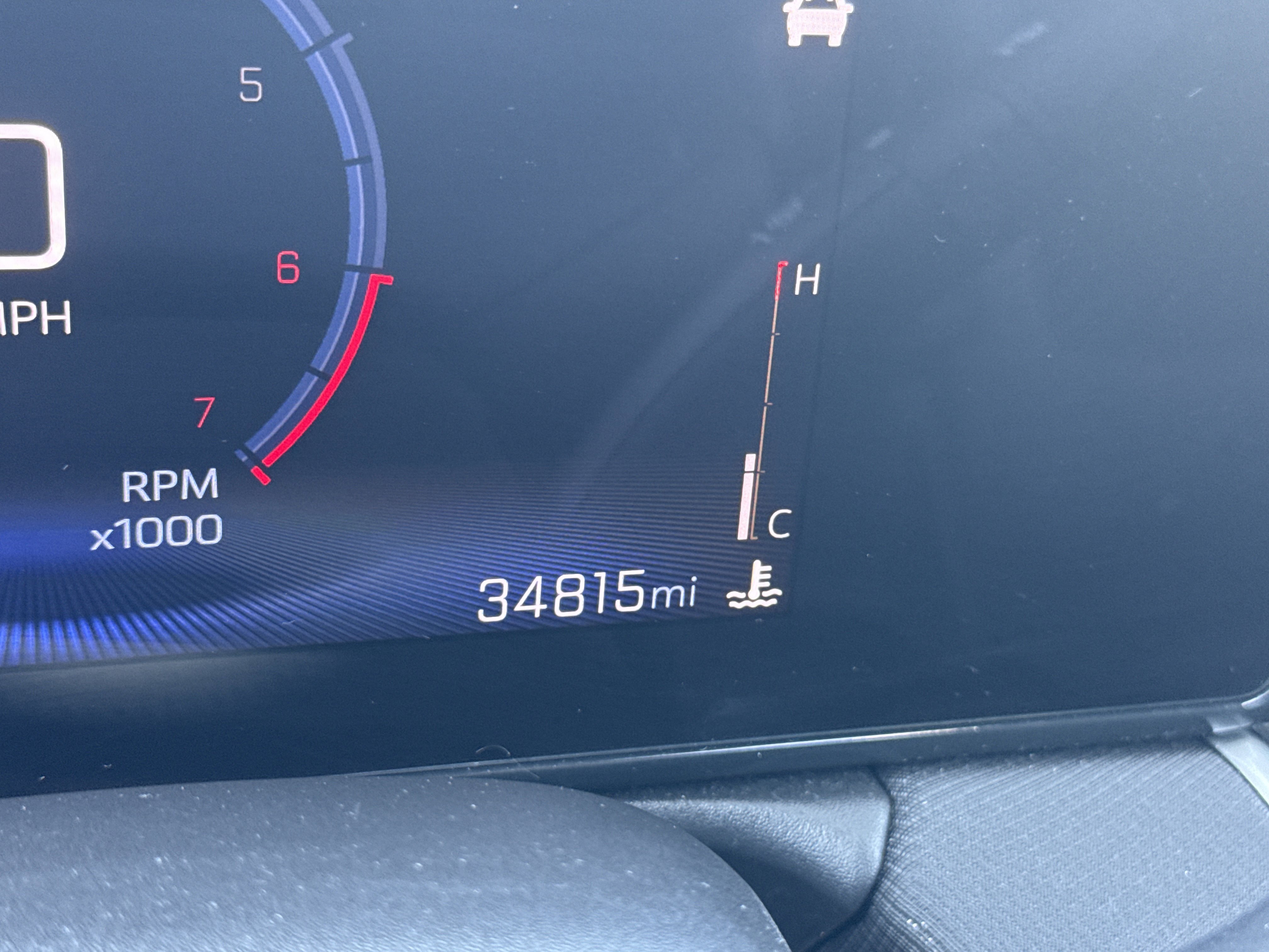 Used 2025 Chevrolet TrailBlazer LT AWD/4WD image 21