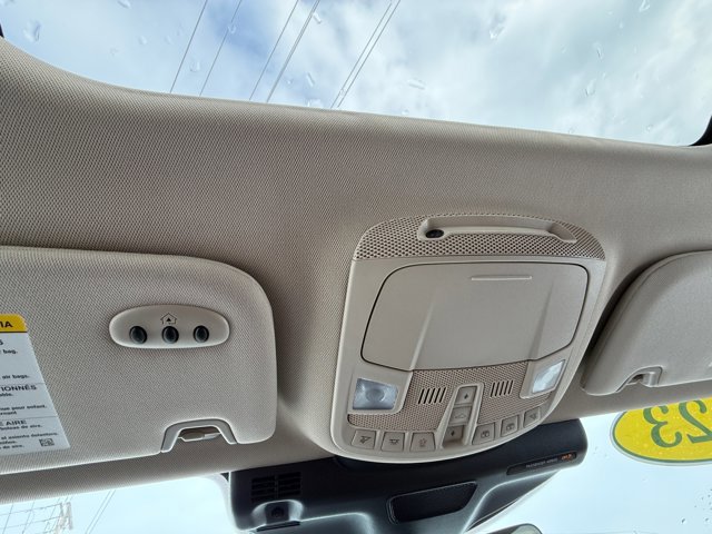 Certified 2023 Lincoln Nautilus Reserve image 23