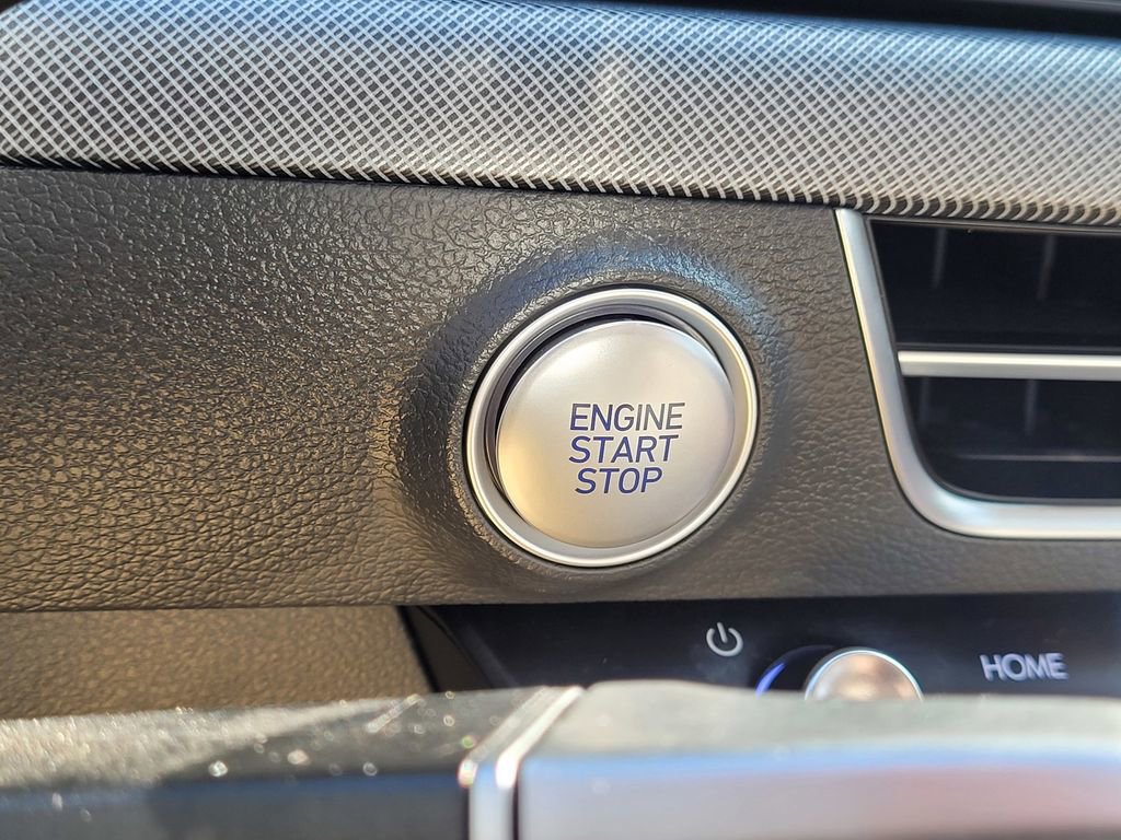Used 2024 Hyundai Sonata SEL image 18