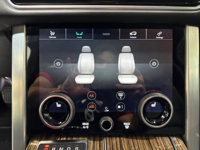 Used 2018 Land Rover Range Rover image 69