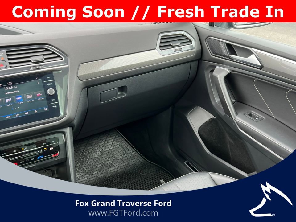 Used 2023 Volkswagen Tiguan SE R-Line AWD/4WD image 28