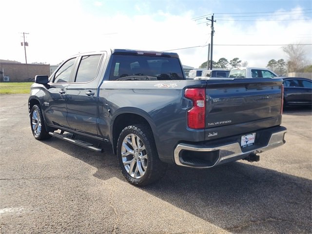 Used 2020 Chevrolet Silverado 1500 LT w/ Texas Edition image 4
