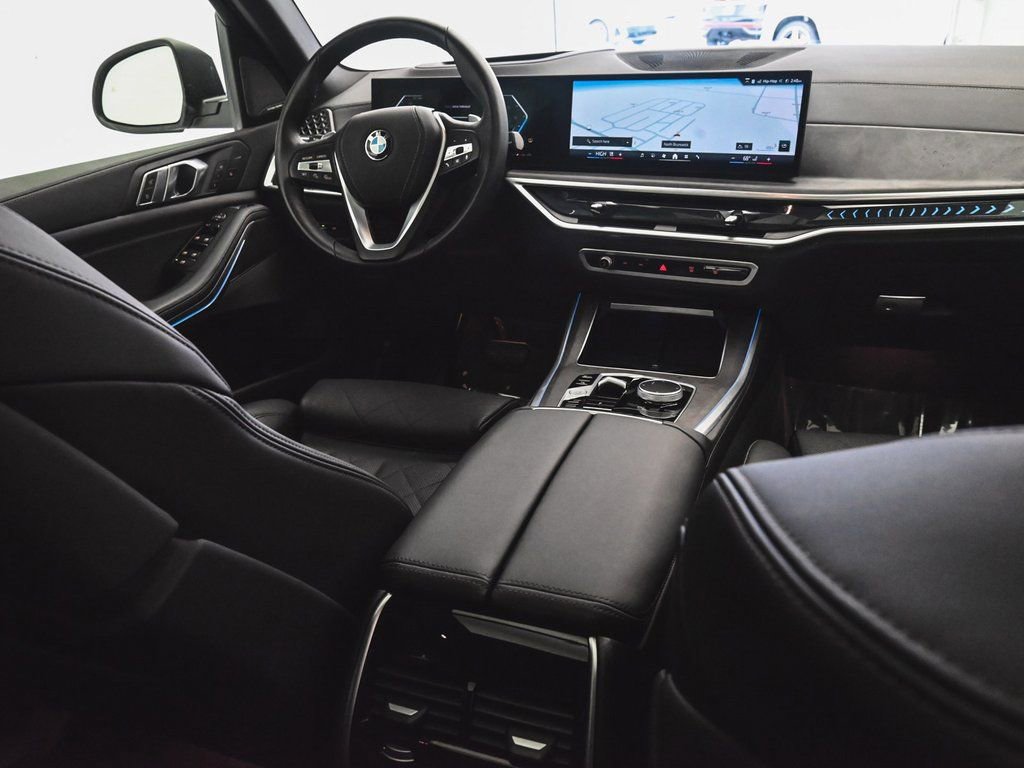 Used 2026 BMW X5 xDrive40i image 35
