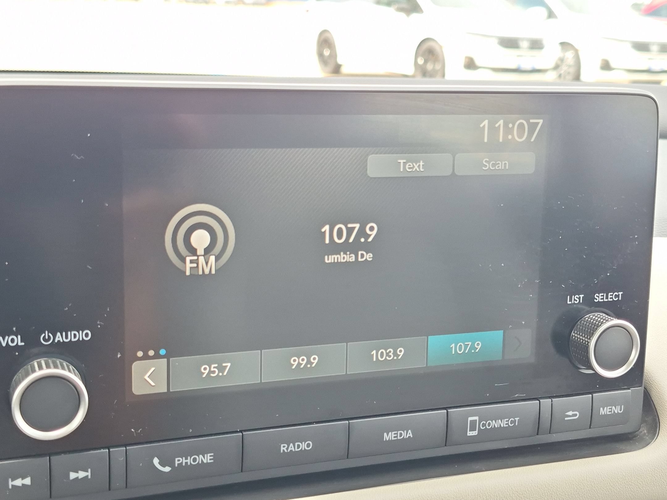 Certified 2024 Honda HR-V LX image 19