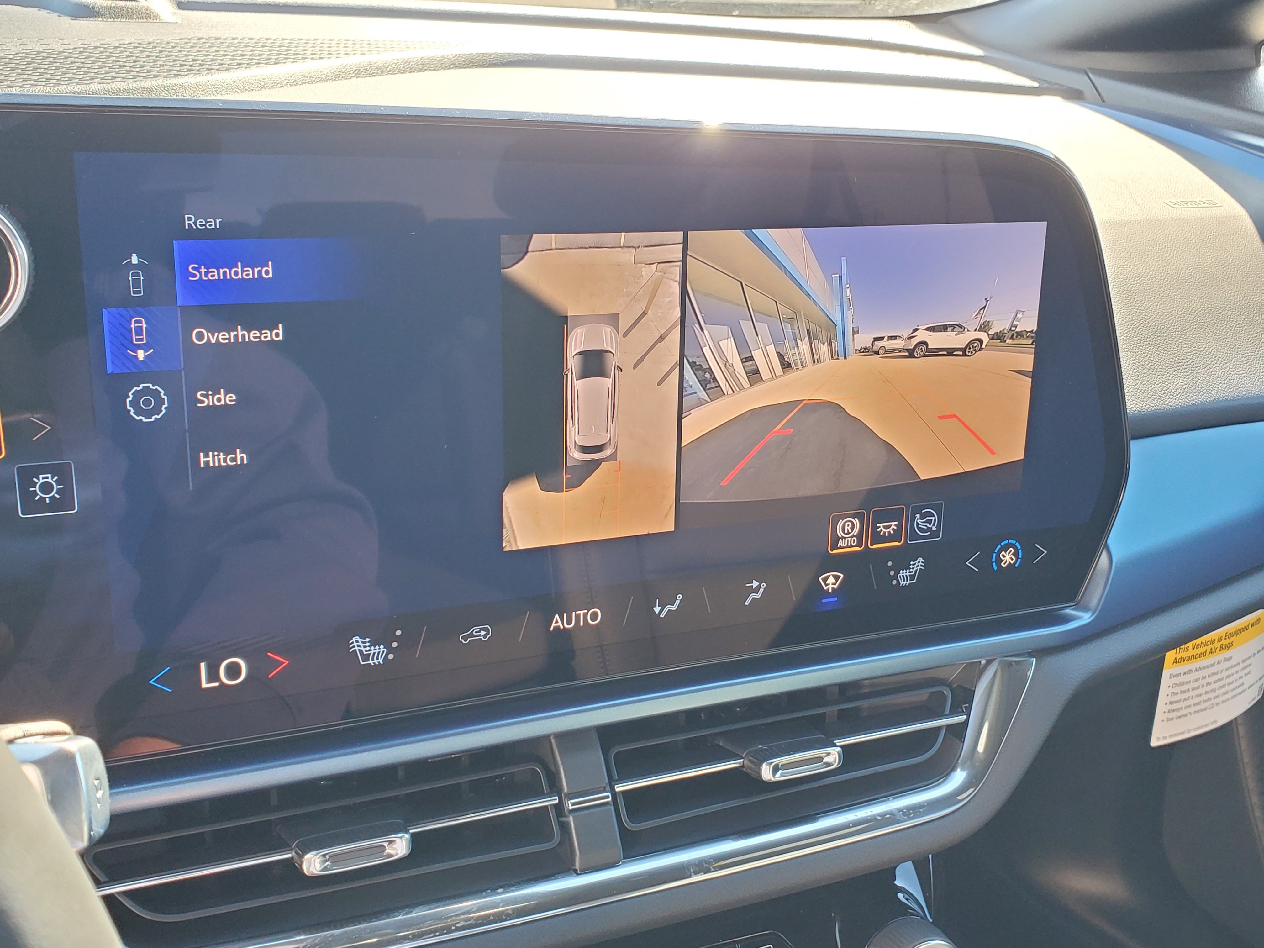 New 2026 Chevrolet Equinox EV LT image 19