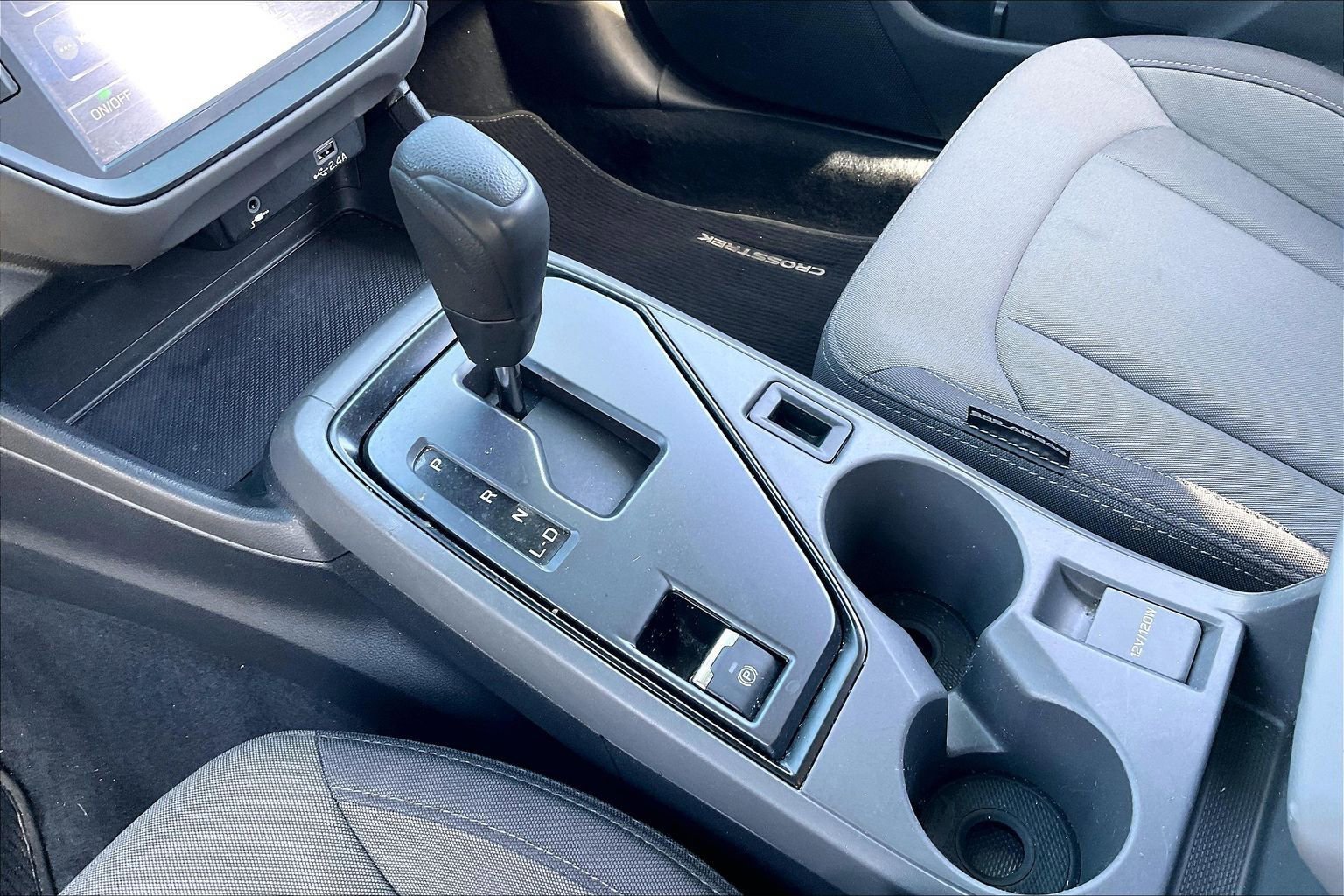 Certified 2024 Subaru Crosstrek 2.0i image 13