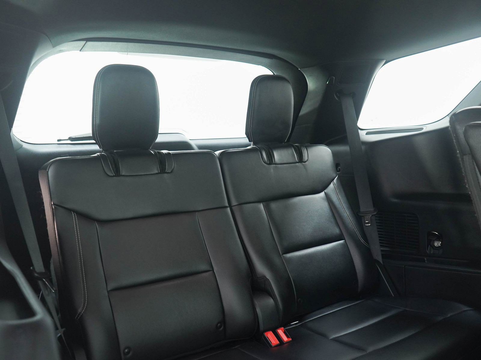 Used 2020 Ford Explorer ST w/ Premium Technology Package image 14