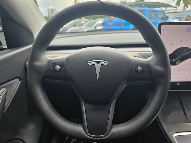 Used 2022 Tesla Model Y Long Range AWD/4WD image 21