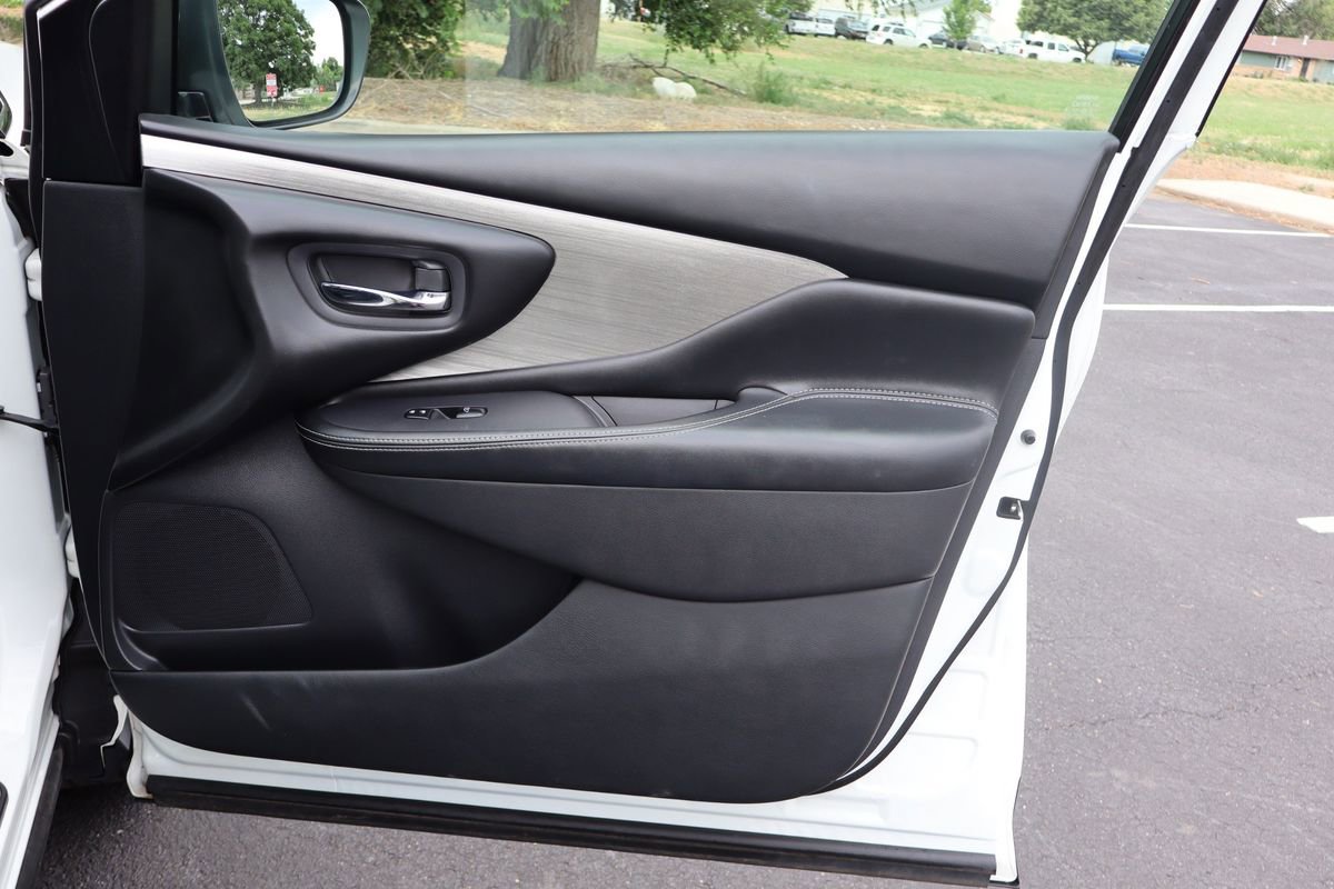Used 2018 Nissan Murano S image 26