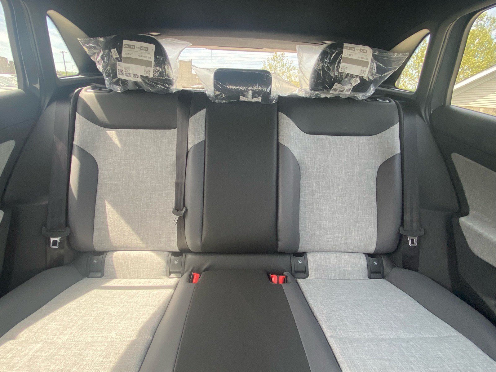 New 2026 Volkswagen ID.4 Pro AWD/4WD image 12