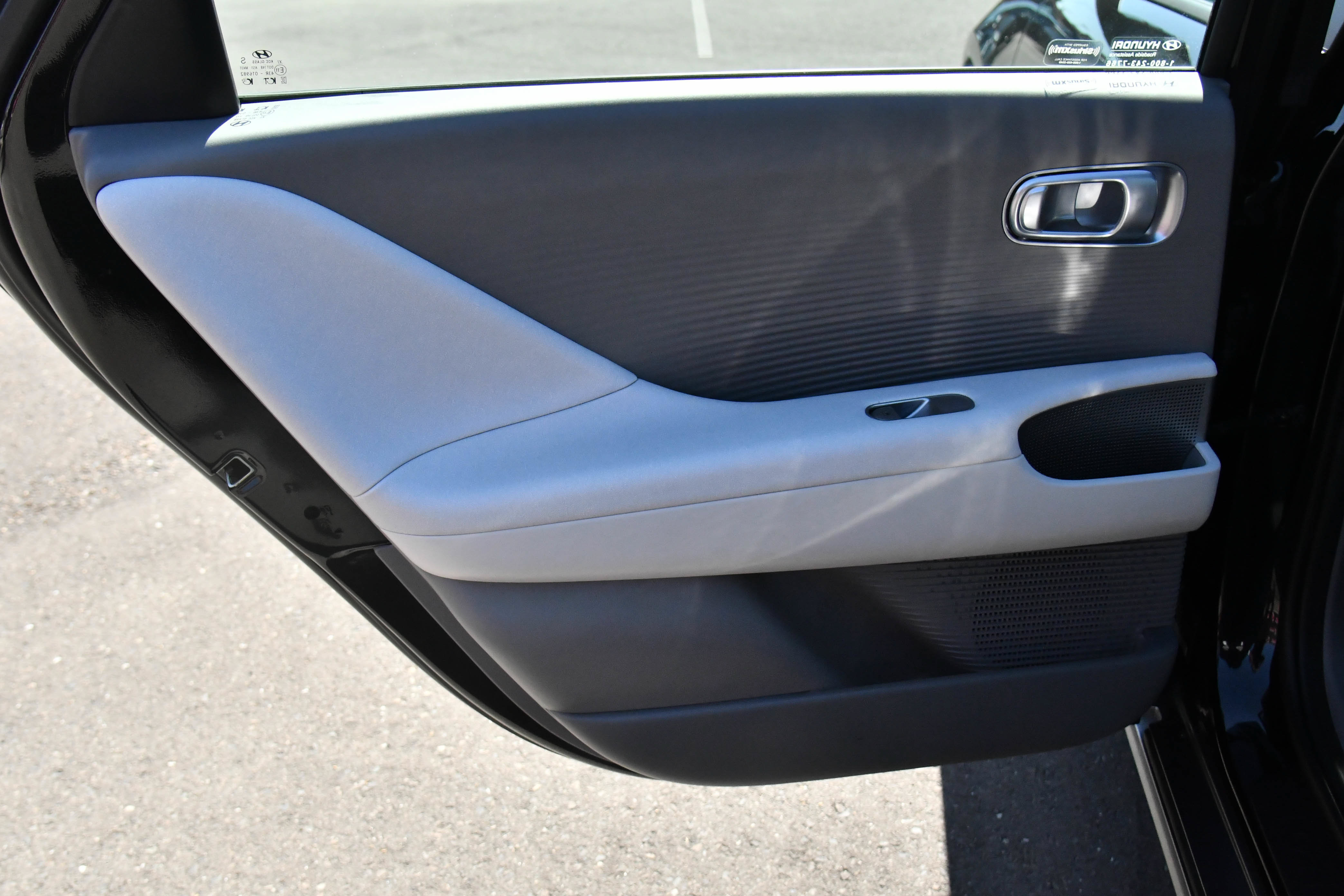Used 2024 Hyundai Ioniq 6 SEL RWD image 34