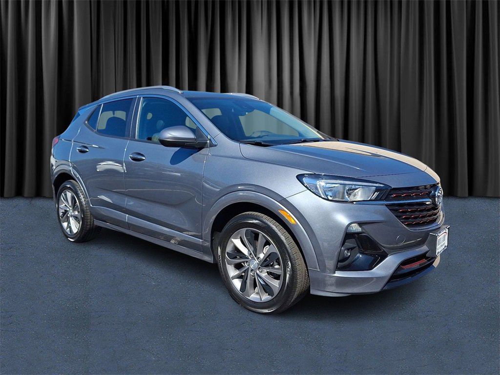 Used 2022 Buick Encore GX Select w/ Sport Touring Package image 1