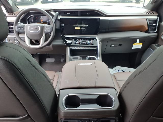 New 2026 GMC Sierra 3500 Denali w/ Denali Reserve Package AWD/4WD image 12