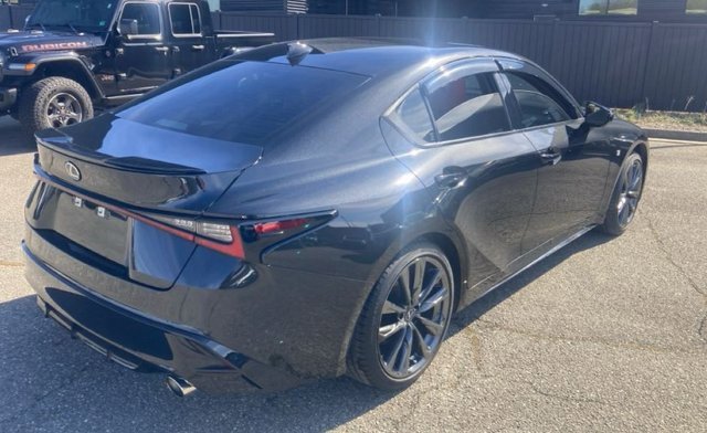 Used 2023 Lexus IS 350 F Sport w/ Memory Package image 15