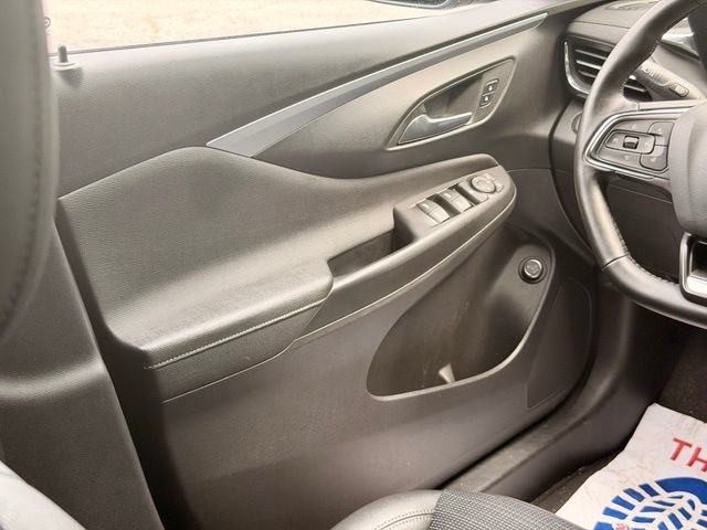 Used 2025 Buick Envista Preferred w/ Convenience I Package FWD image 21