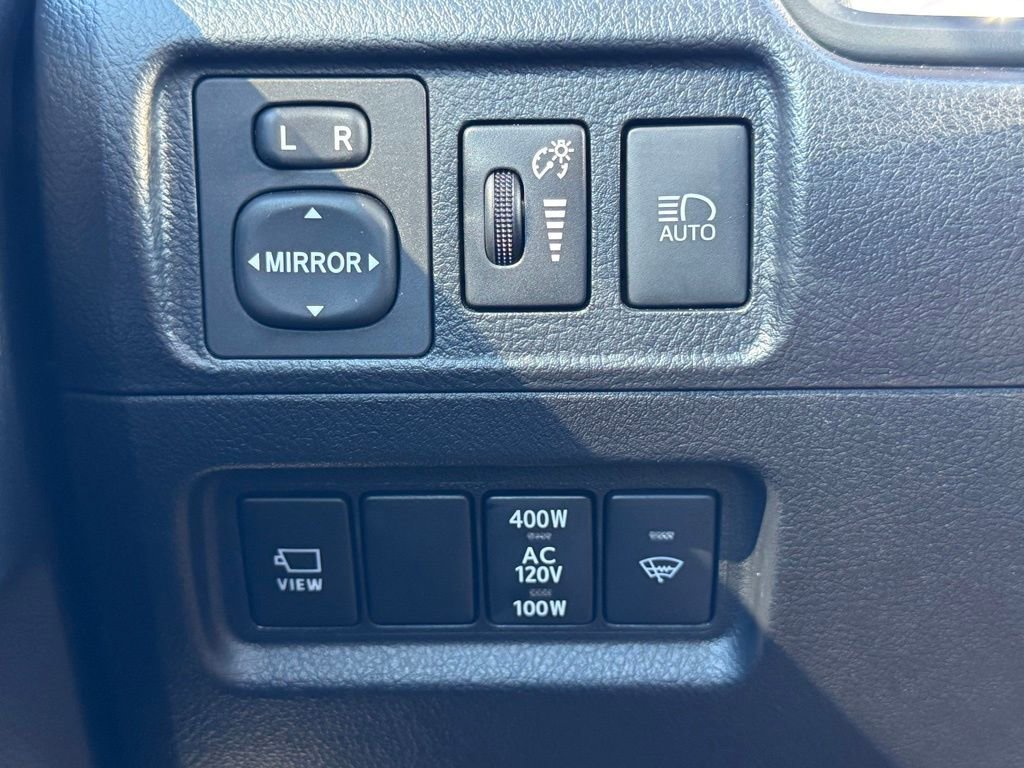 Used 2022 Toyota 4Runner Limited image 17