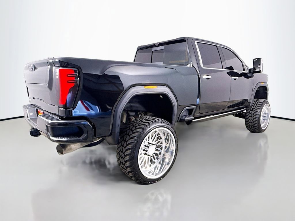 Used 2024 GMC Sierra 2500 Denali Ultimate image 8
