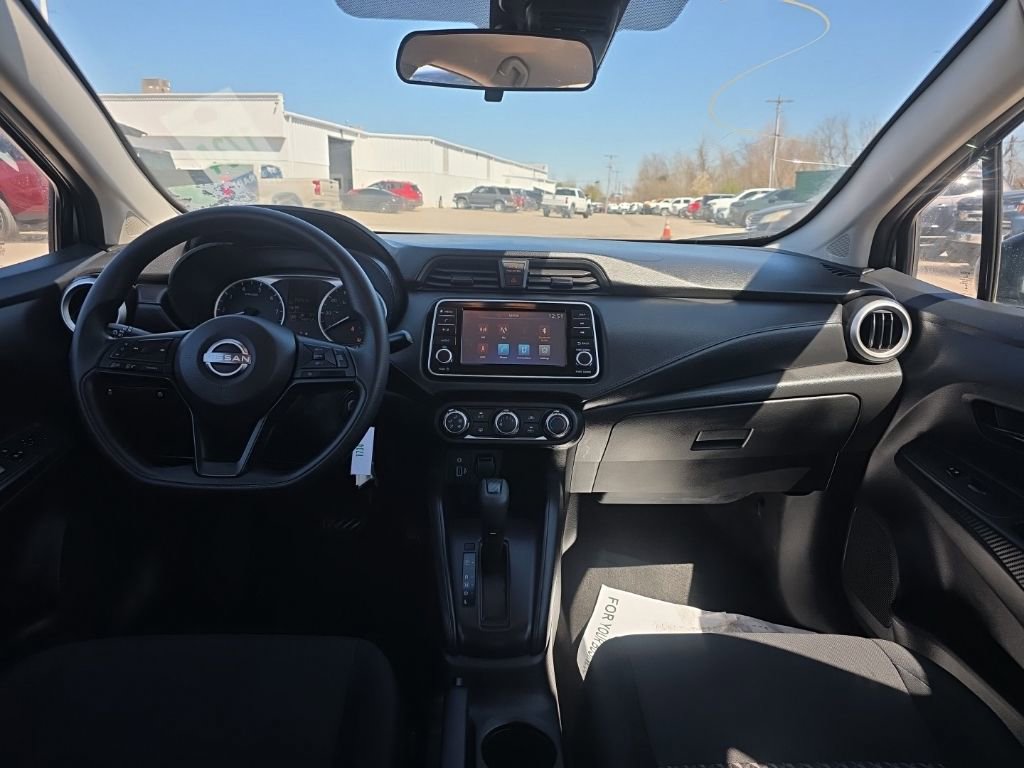 Used 2024 Nissan Versa S w/ S Plus Package image 13