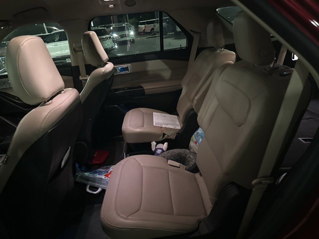 Certified 2020 Ford Explorer Limited image 5