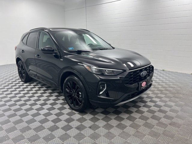 Used 2023 Ford Escape ST-Line Elite w/ Premium Technology Package