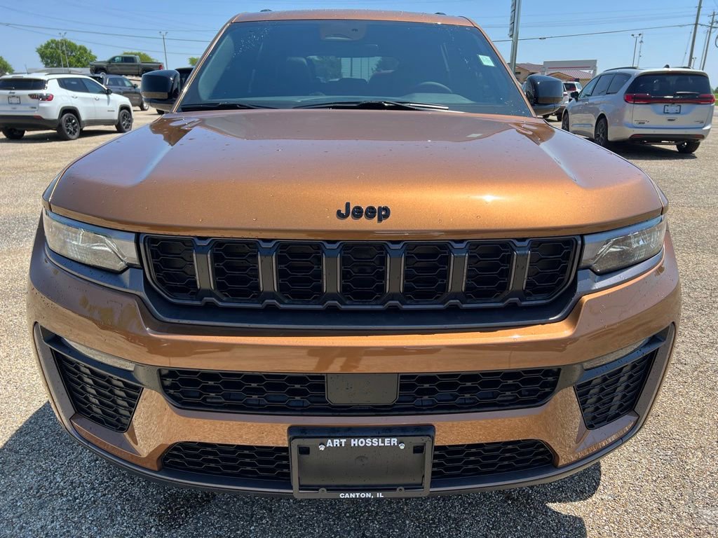 New 2026 Jeep Grand Cherokee Limited AWD/4WD image 6
