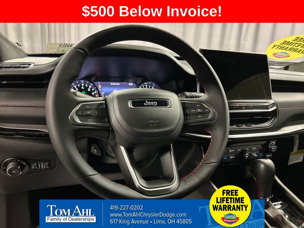 New 2026 Jeep Compass Trailhawk image 13