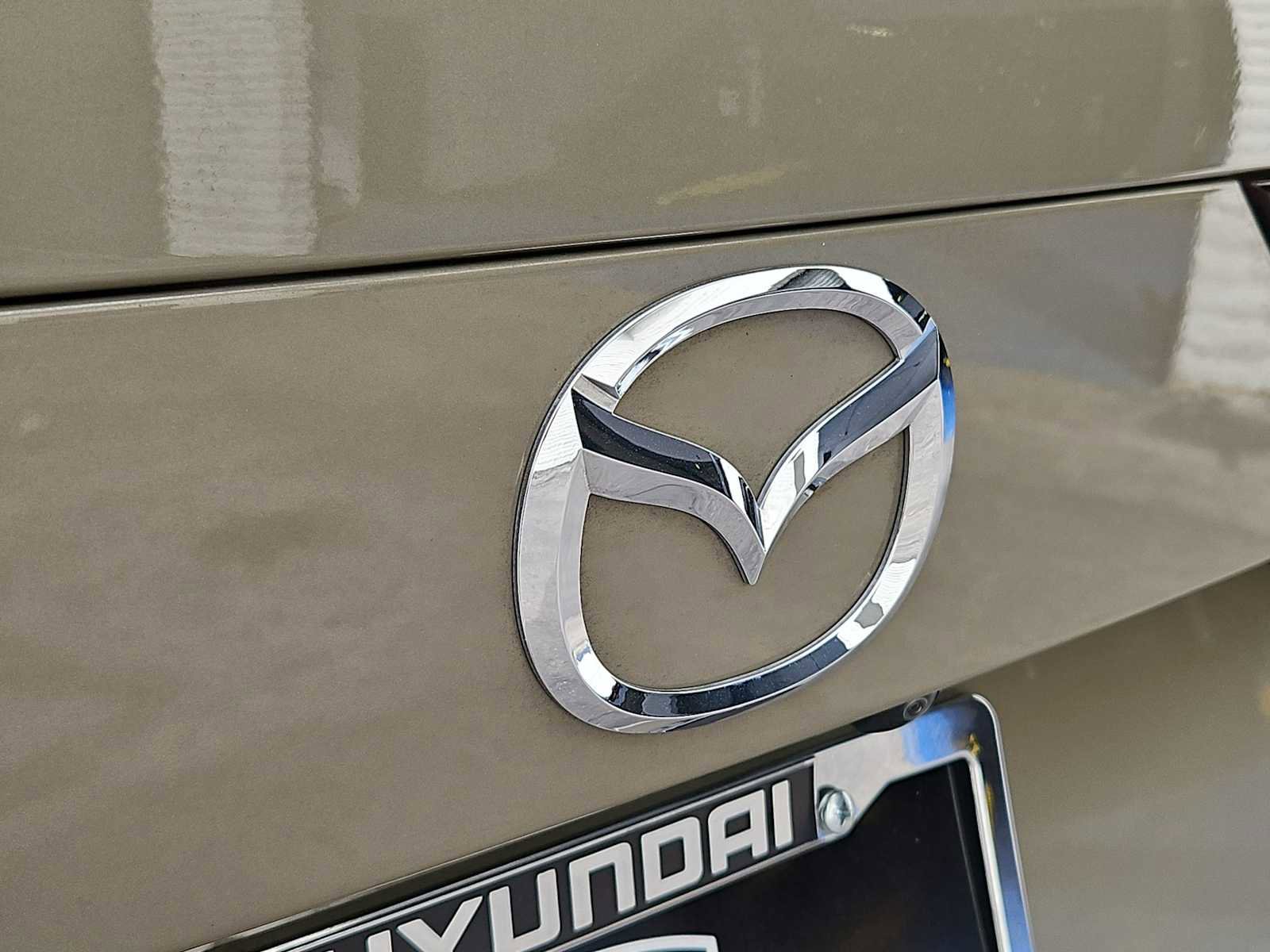 Used 2025 MAZDA CX-70 3.3 Turbo S w/ Premium Package image 11