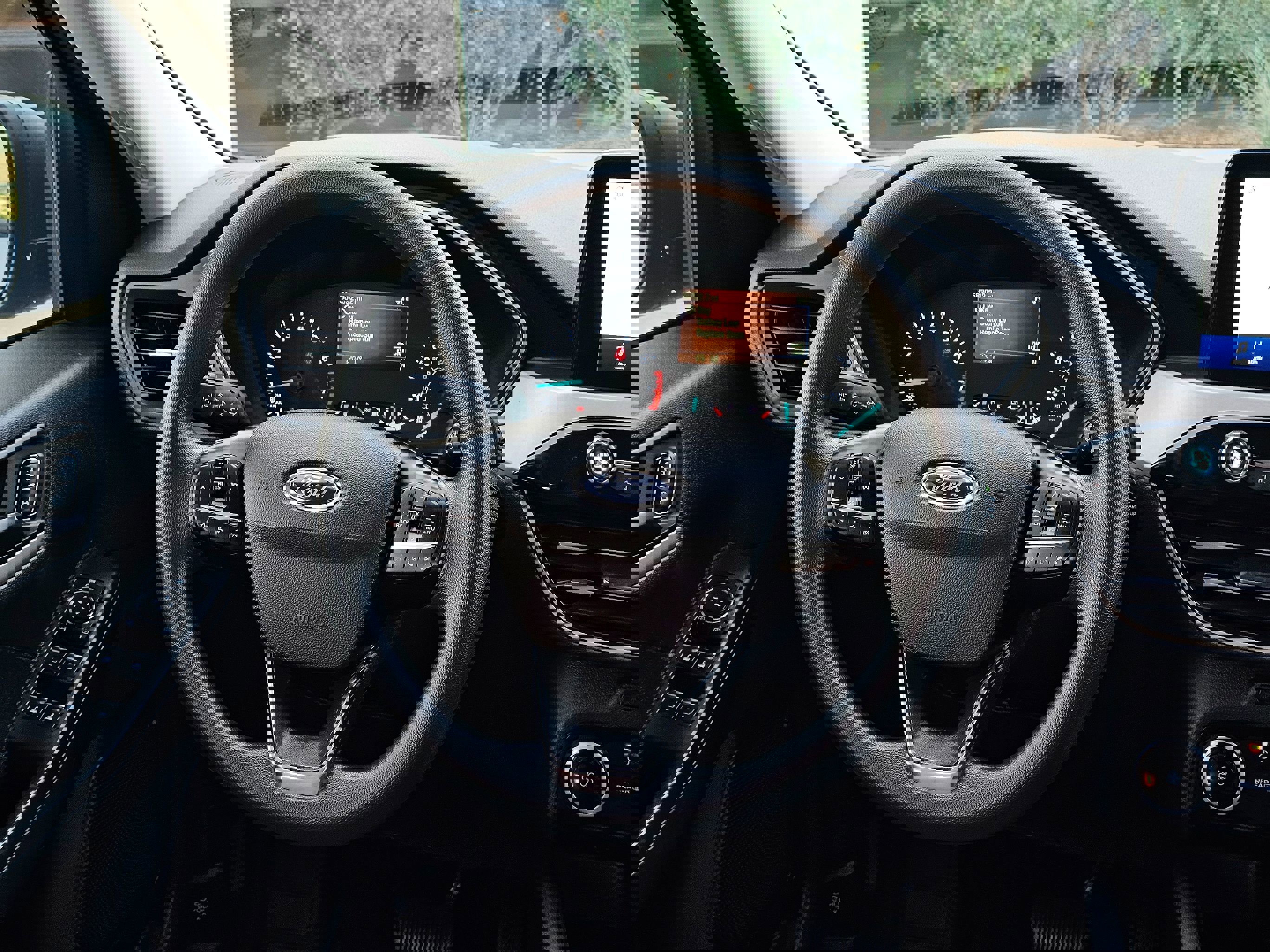 Used 2022 Ford Escape SE image 22