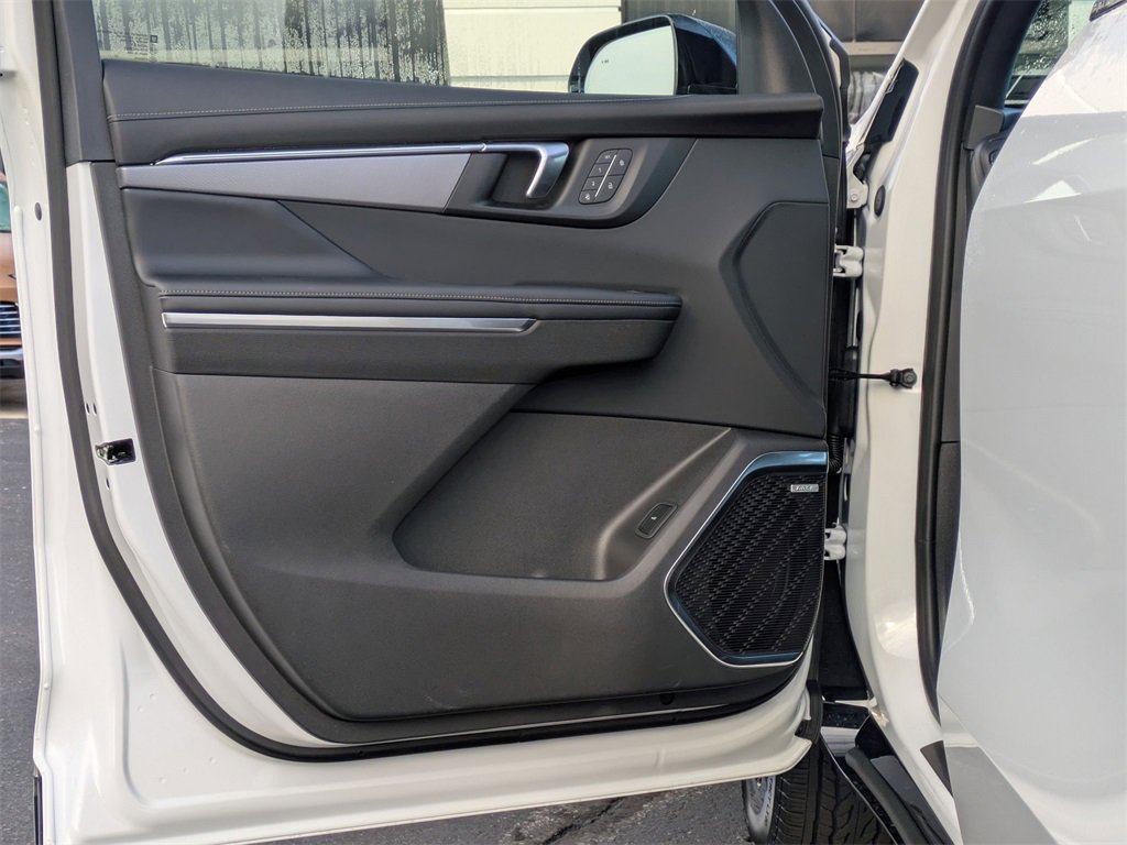 New 2026 Buick Enclave Sport Touring image 13