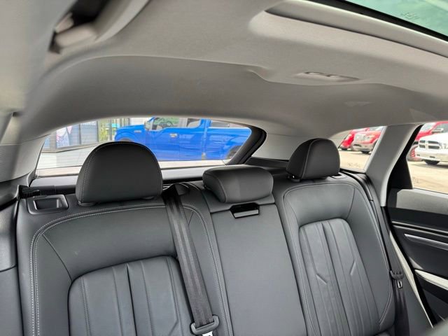 Used 2022 Audi e-tron Premium w/ Convenience Plus Package image 50