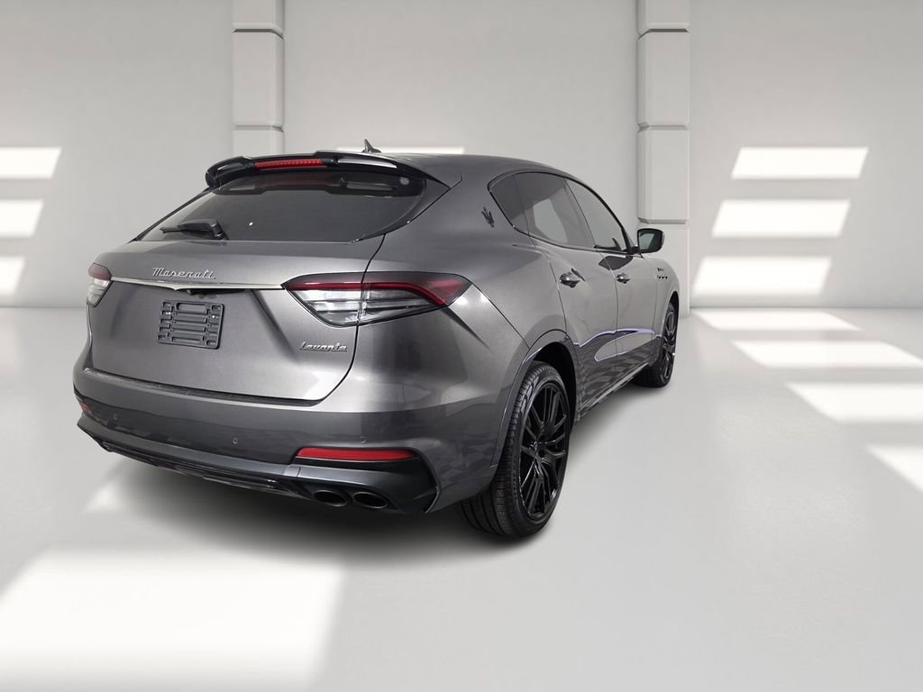 Used 2022 Maserati Levante Modena image 5