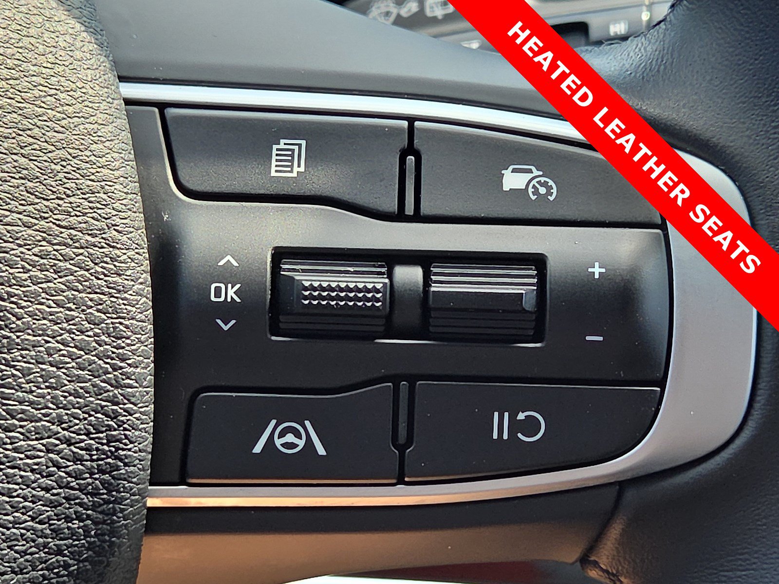 Used 2024 Kia Sportage EX FWD image 22