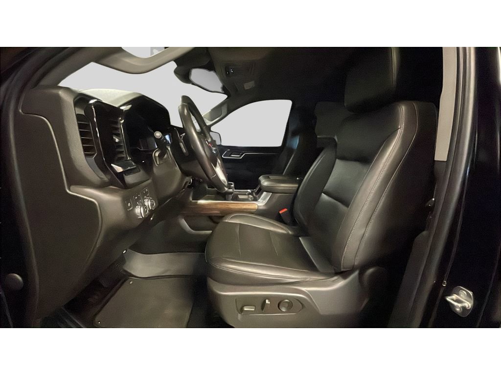 Used 2022 GMC Sierra 1500 Elevation w/ Elevation Premium Package image 10