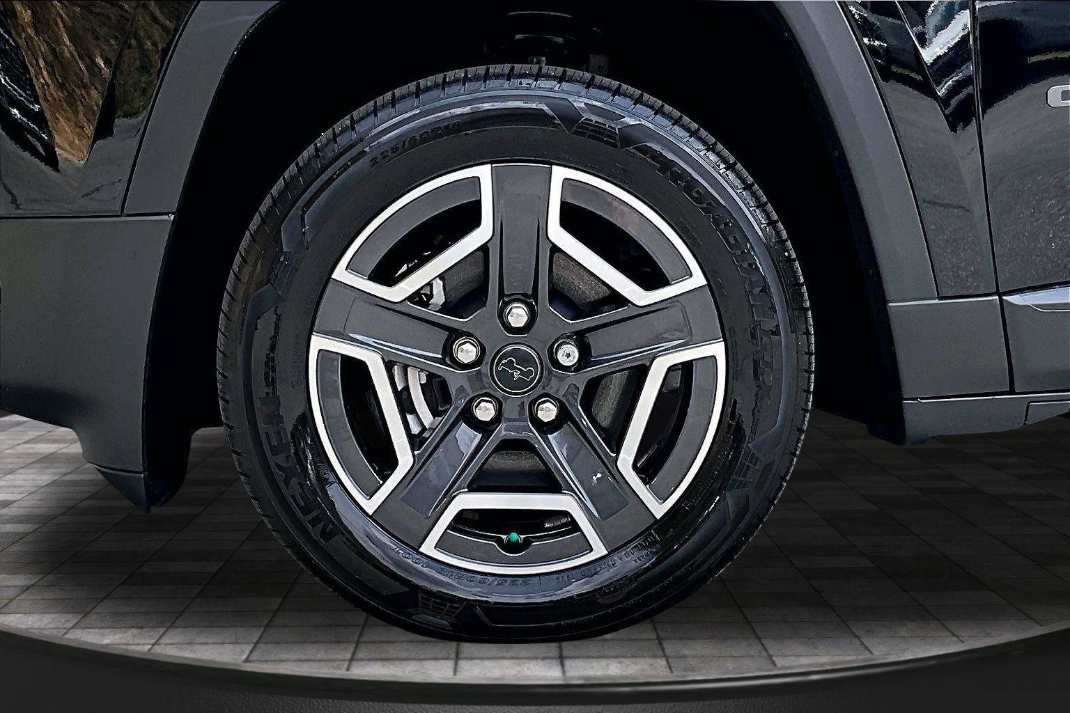 New 2026 Jeep Cherokee Limited AWD/4WD image 11