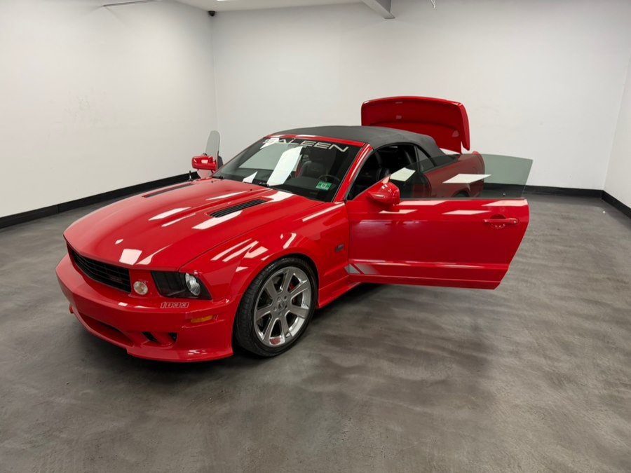 Used 2005 Ford Mustang GT Premium RWD image 43