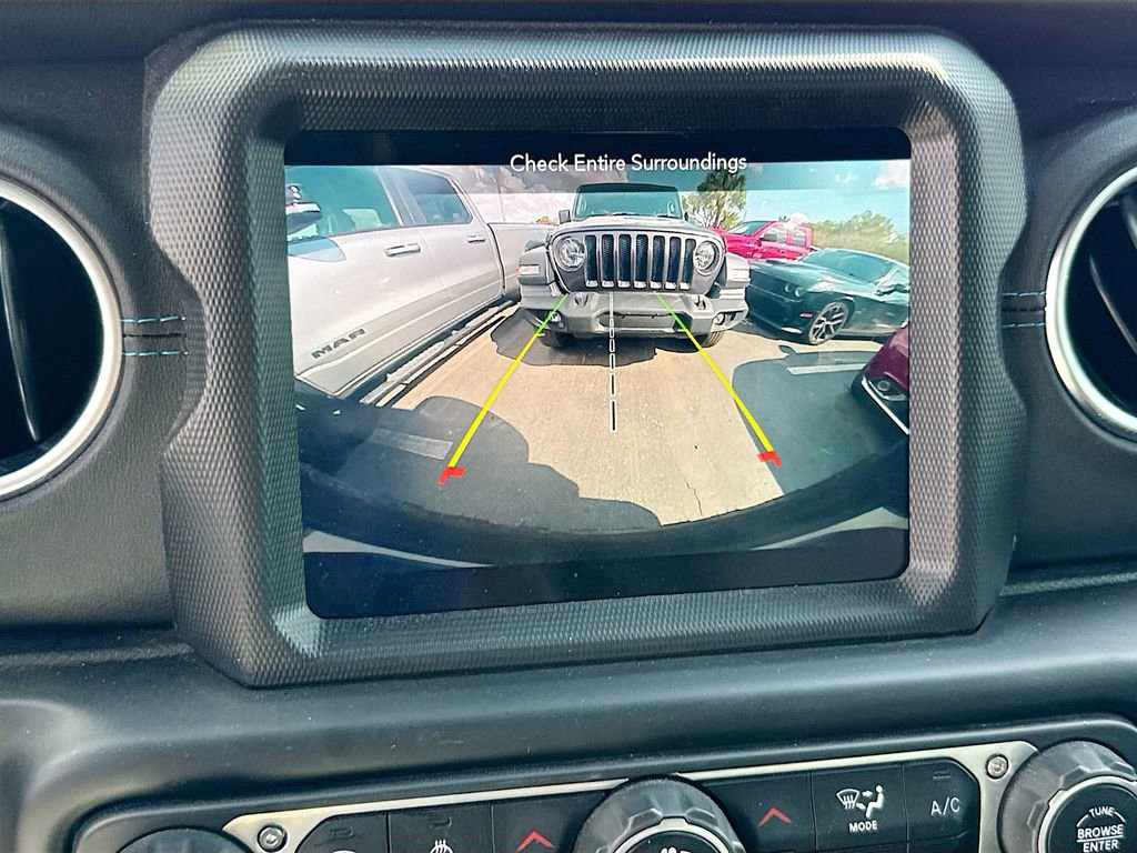 Used 2021 Jeep Wrangler Unlimited Rubicon 4xe w/ Cold Weather Group image 15