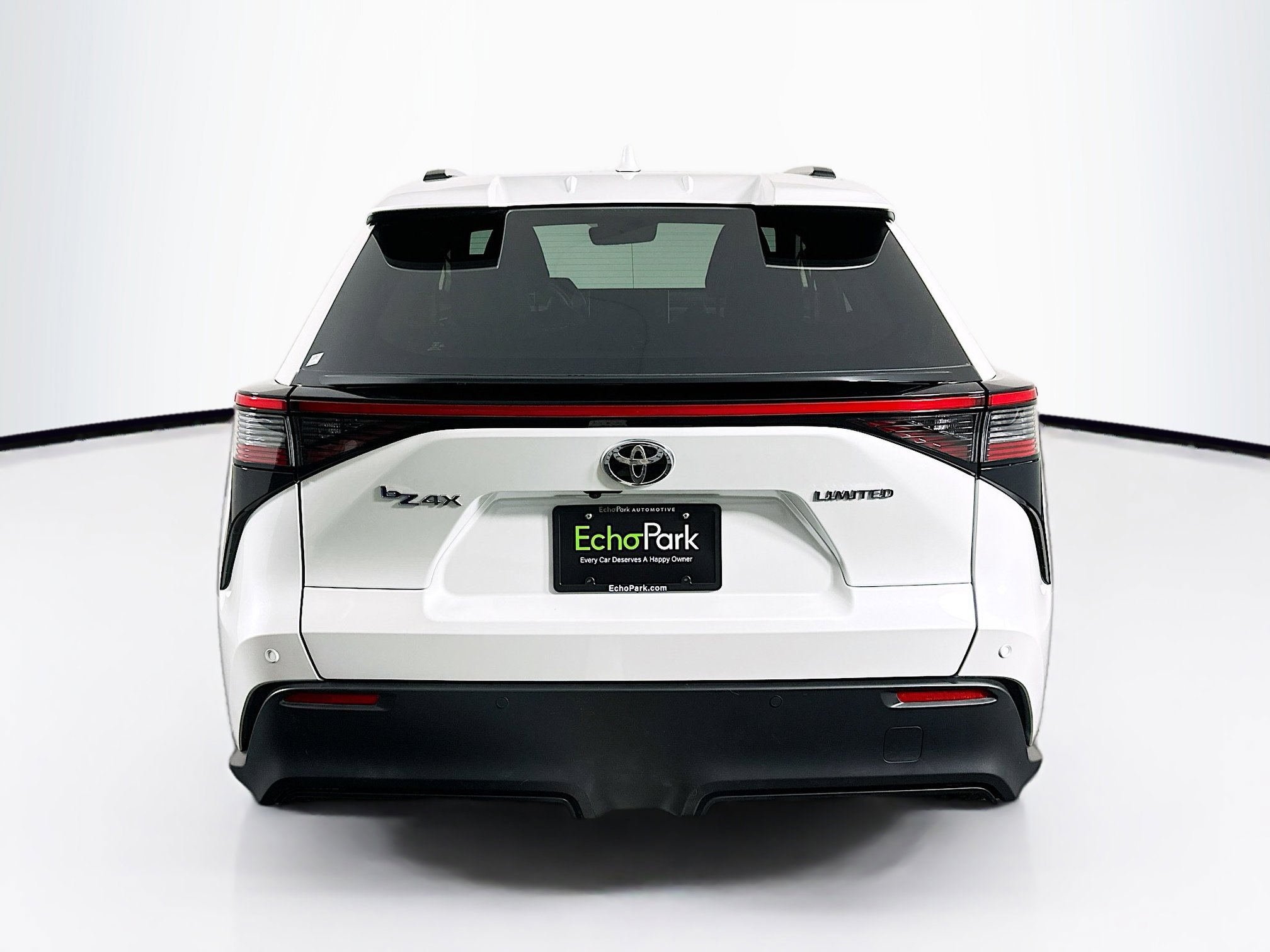 Used 2023 Toyota bZ4X Limited w/ Weather Package image 7