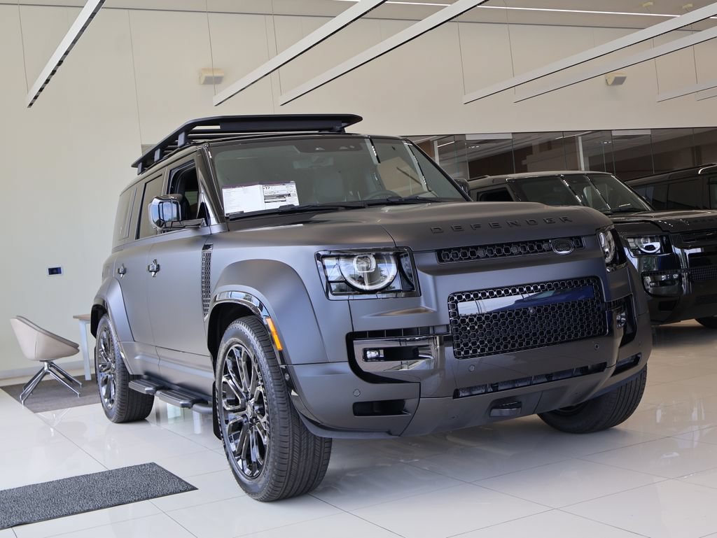 New 2026 Land Rover Defender 110 OCTA AWD/4WD image 3