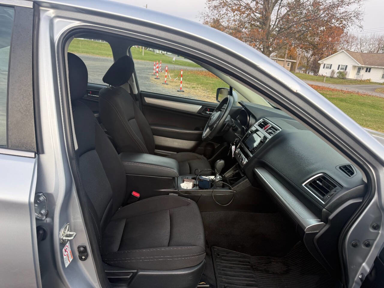 Used 2017 Subaru Legacy 2.5i Premium image 10