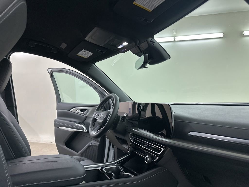 New 2026 Chevrolet Traverse LT w/ Midnight/Sport Edition image 16
