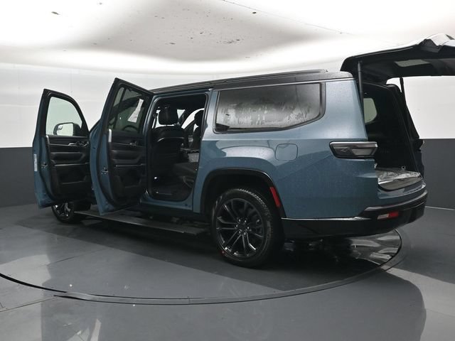 New 2026 Jeep Grand Wagoneer L Summit AWD/4WD image 60