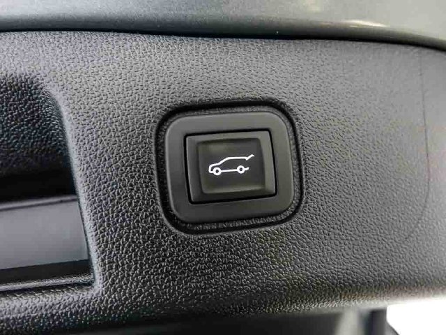 Used 2026 Chevrolet Blazer EV LT AWD/4WD image 28