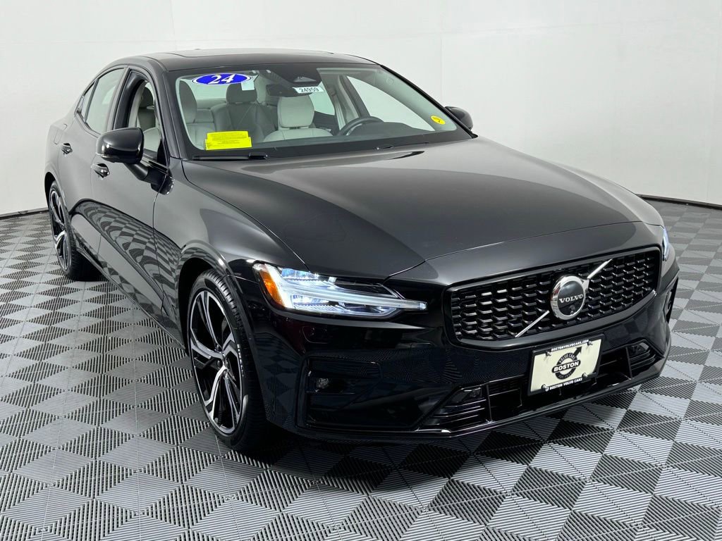 Certified 2024 Volvo S60 B5 Plus w/ Climate Package image 3