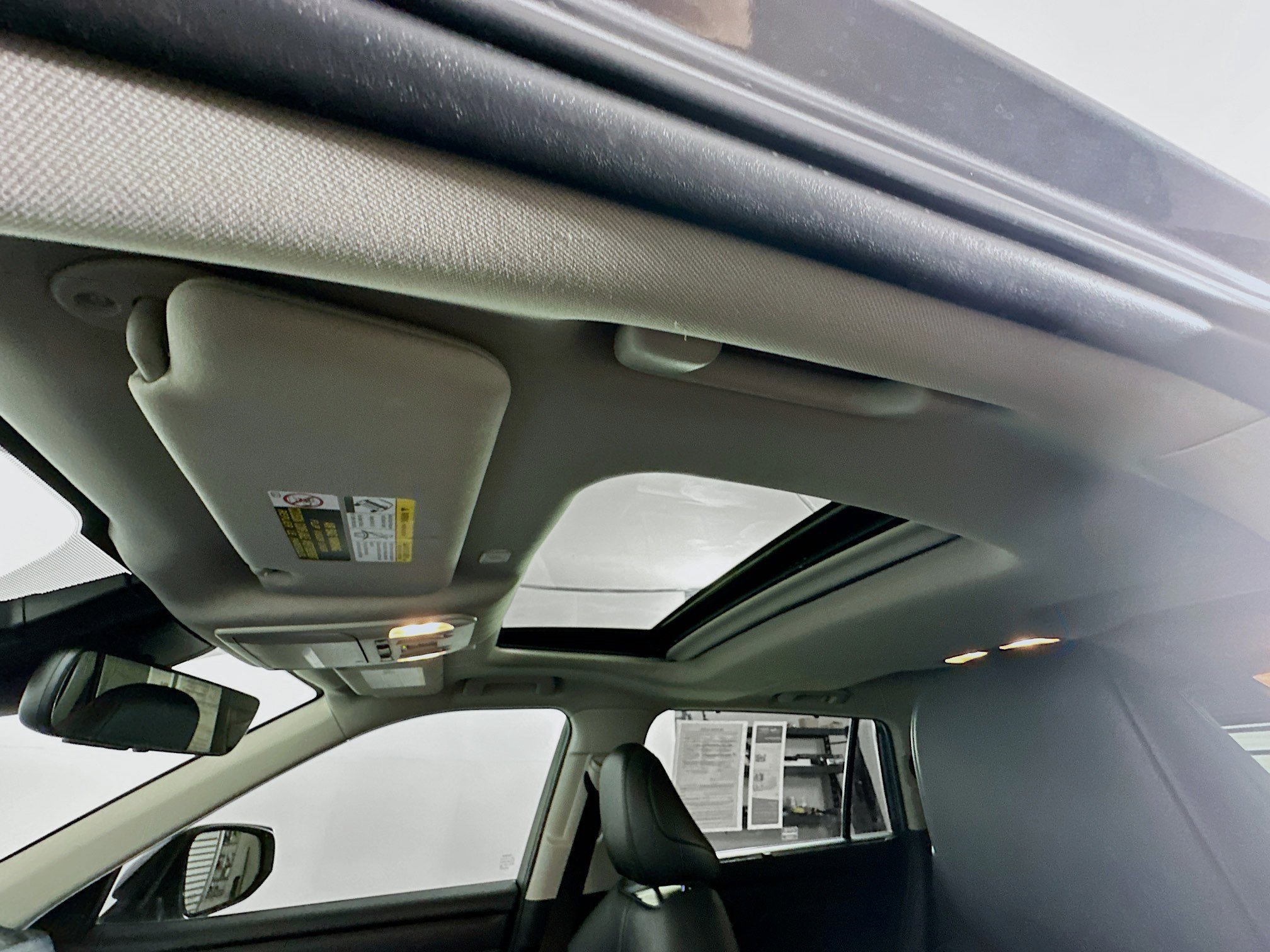 Used 2024 Toyota Highlander XLE image 34