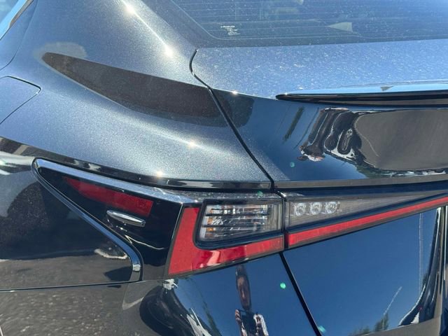 Used 2023 Lexus IS 350 F Sport w/ Memory Package AWD/4WD image 14
