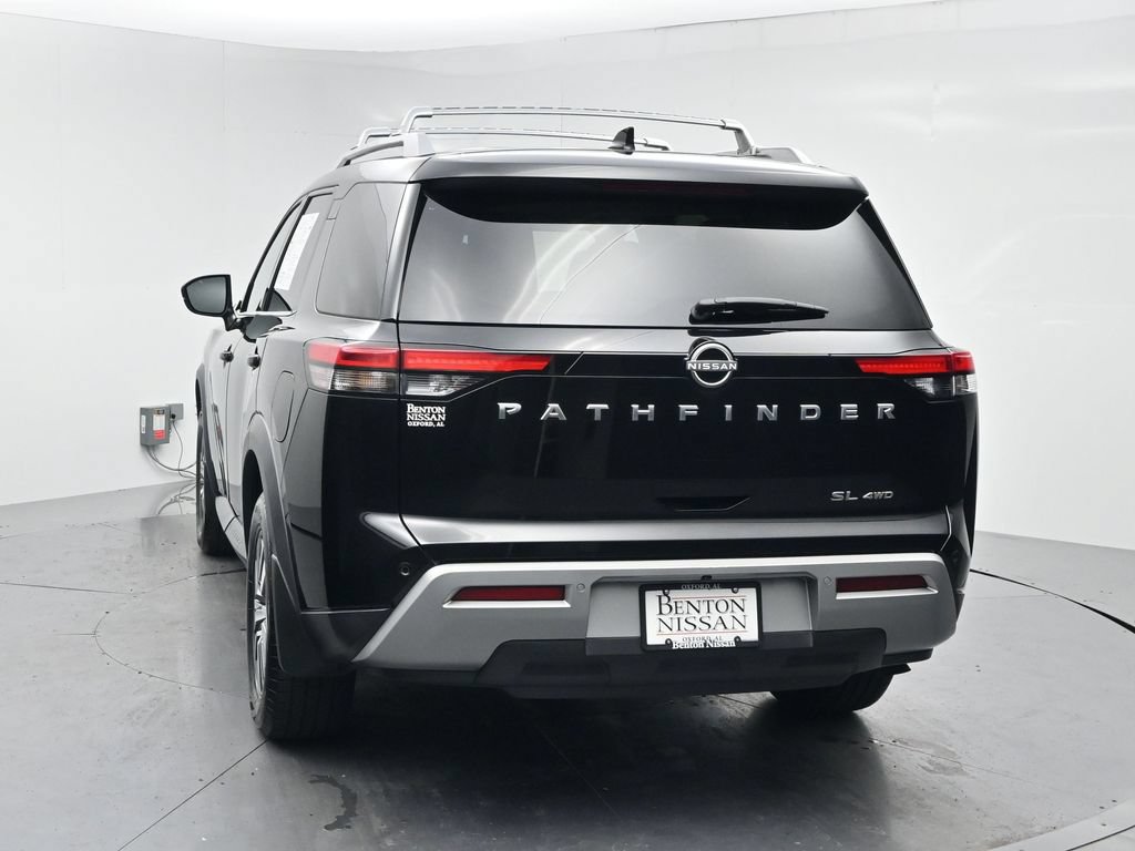 Used 2023 Nissan Pathfinder SL AWD/4WD image 21